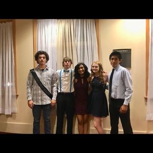 Meet your Posher, Olivia